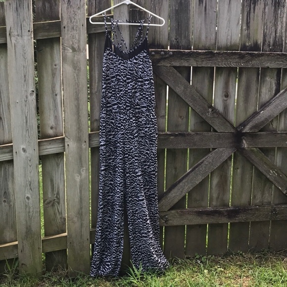 Fabletics dash zebra print jumpsuit- NWOT - Picture 1 of 8